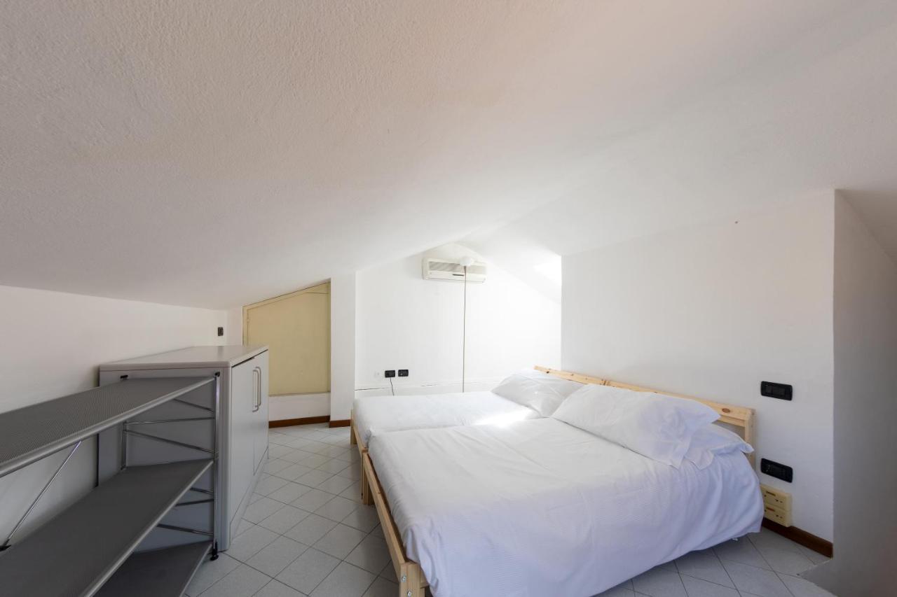 Bologna'S Way Sguardo Sui Tetti Appartement Buitenkant foto