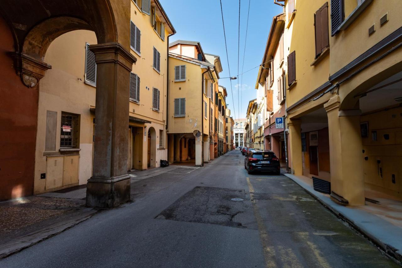 Bologna'S Way Sguardo Sui Tetti Appartement Buitenkant foto